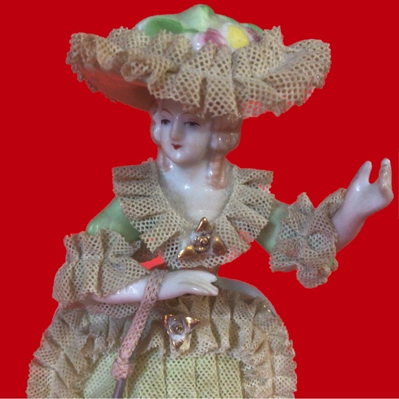 NIPPON YOKO BOEKI DRESDEN STYLE LADY FIGURINE WITH PARASOL 1950,S - Picture 2 of 11